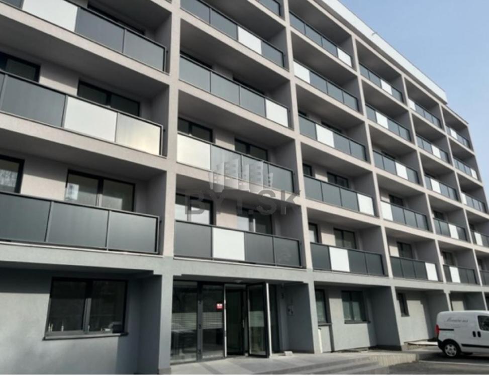 Apartman Centrum S Parkovanim Caşonia Exterior foto